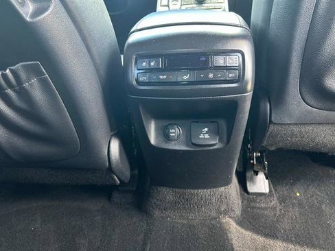 Used 2023 Hyundai Palisade Calligraphy image 15