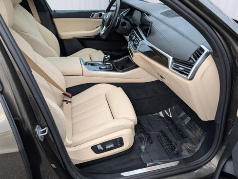 Used 2020 BMW X5 xDrive40i w/ Convenience Package image 9