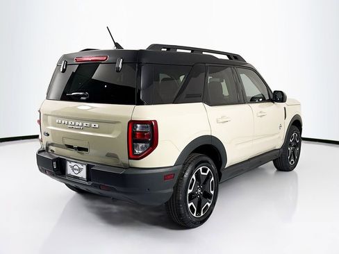 Used 2024 Ford Bronco Sport Outer Banks image 5
