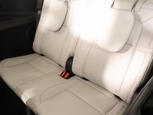 New 2026 Lincoln Aviator Reserve image 15