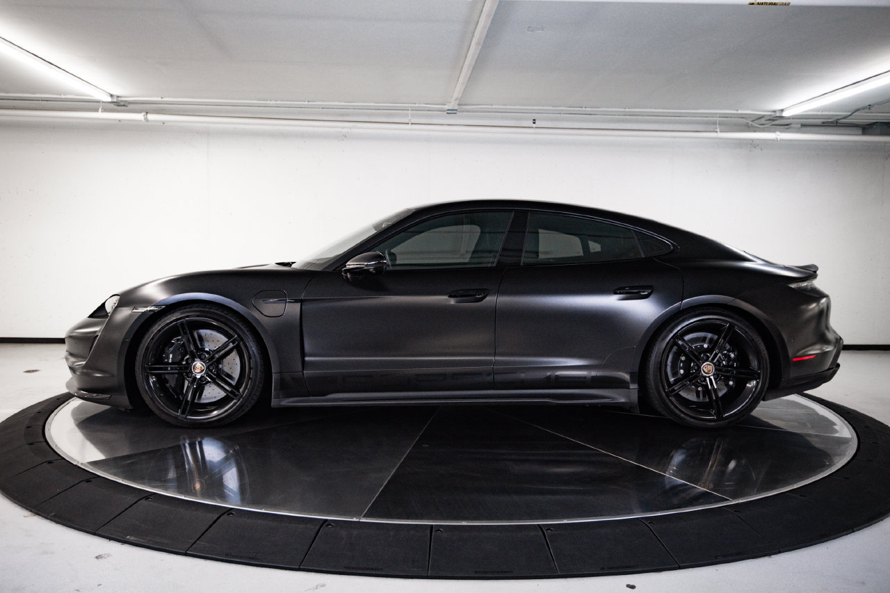 Certified 2023 Porsche Taycan Turbo S AWD/4WD image 2