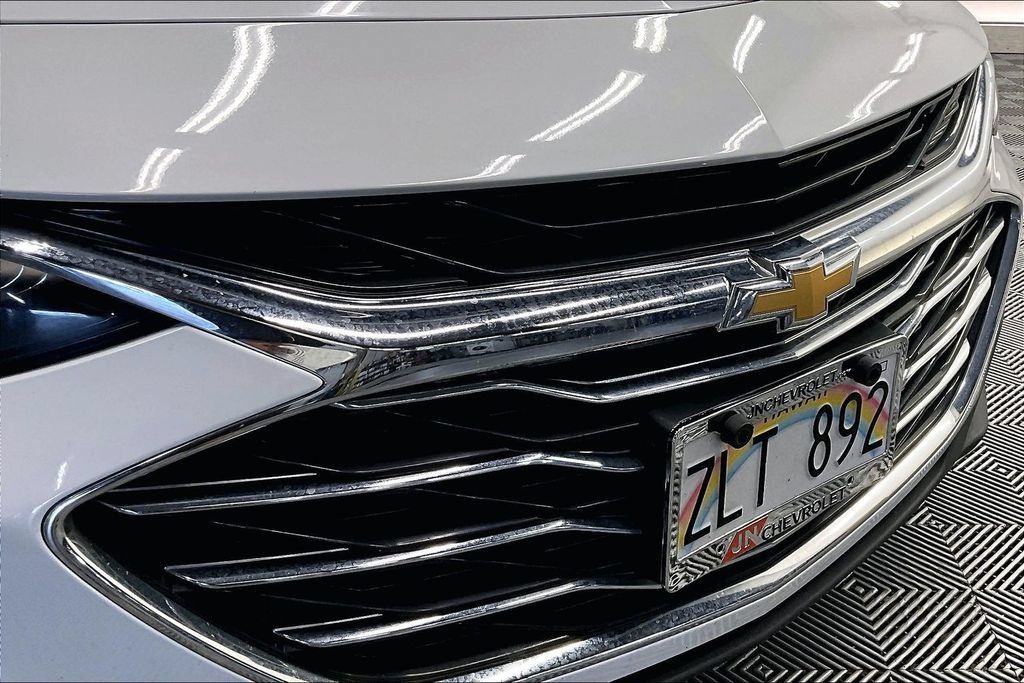 Used 2024 Chevrolet Malibu LT FWD image 29