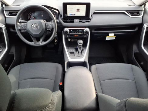 Used 2025 Toyota RAV4 LE image 22