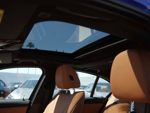 Used 2025 BMW M340i image 15