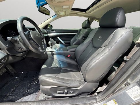 Used 2013 INFINITI G37 Journey w/ Premium Pkg RWD image 2