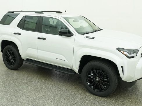 New 2026 Toyota 4Runner Limited AWD/4WD image 11