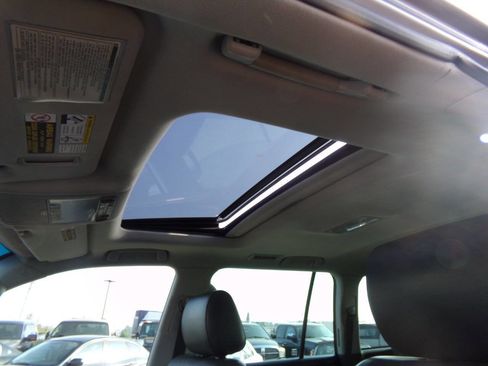 Used 2008 Lexus LX 570 4WD image 9