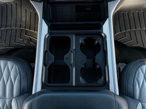 Used 2024 Ford F250 Limited image 34