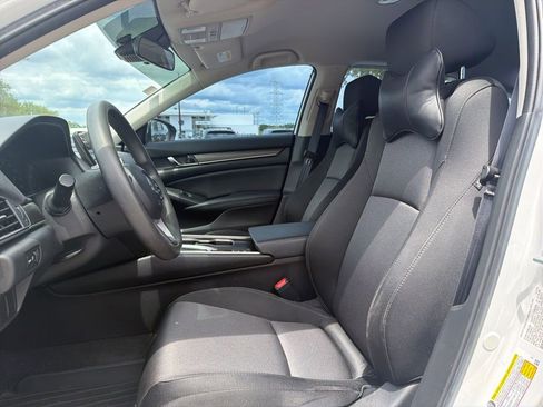 Used 2021 Honda Accord LX image 2