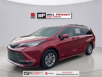 Used 2021 Toyota Sienna LE