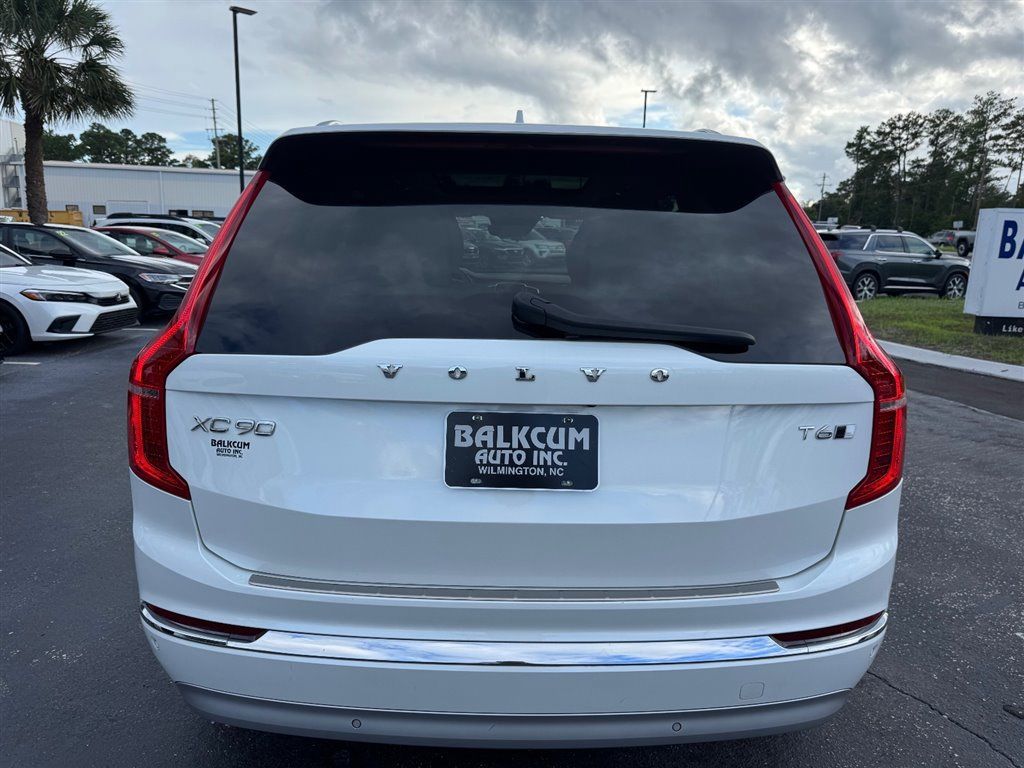 Used 2022 Volvo XC90 T6 Inscription w/ Advanced Package AWD/4WD image 7