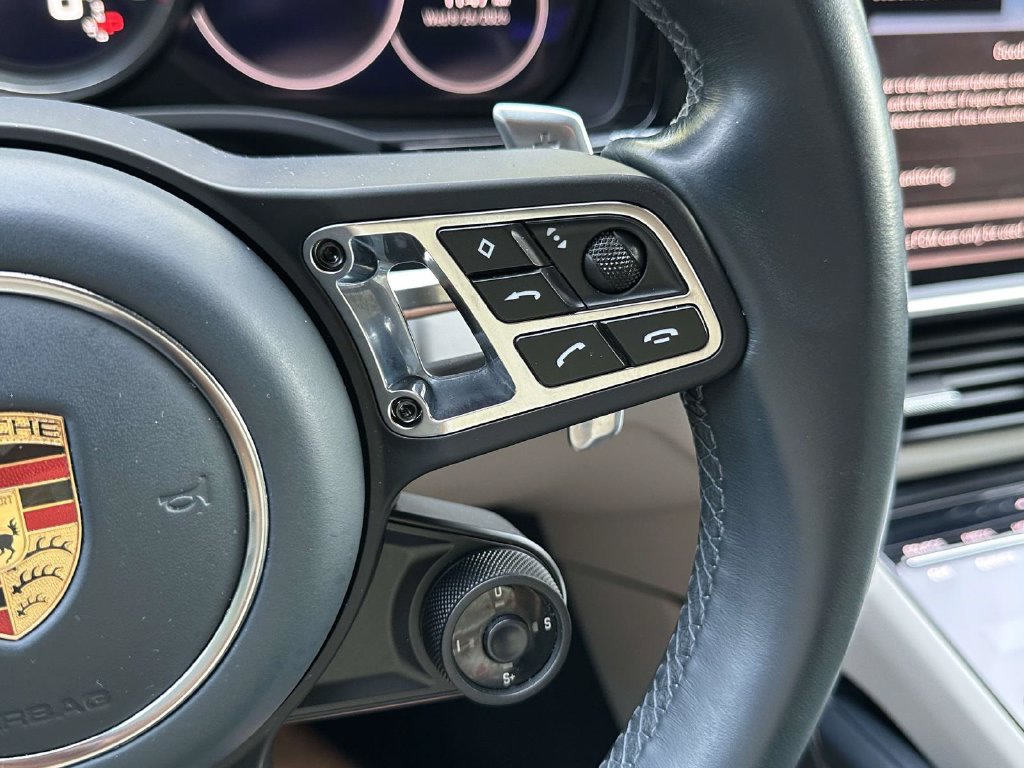 Used 2022 Porsche Cayenne Turbo AWD/4WD image 23