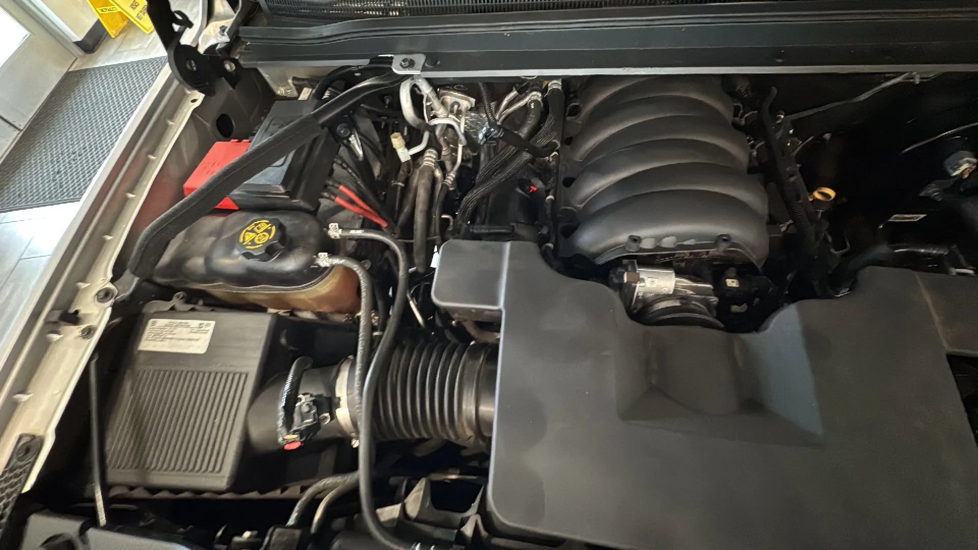 Used 2018 Chevrolet Tahoe LT AWD/4WD image 78