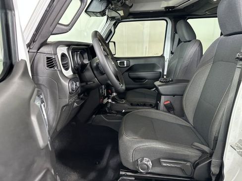 Used 2024 Jeep Wrangler Willys image 11