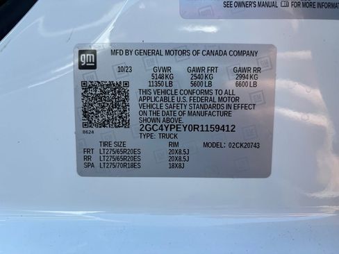 Used 2024 Chevrolet Silverado 2500 LTZ w/ LTZ Convenience Package image 34