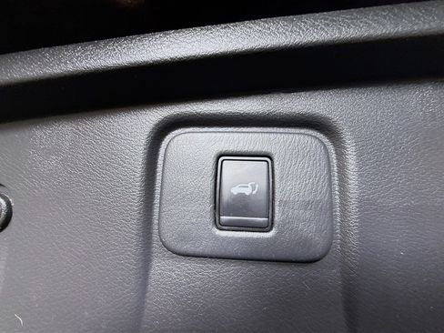 Used 2020 Nissan Murano SL w/ Cargo Package image 41