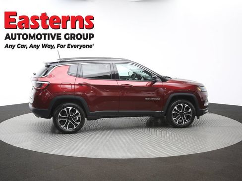 Used 2022 Jeep Compass Limited w/ Sun and Sound Group AWD/4WD image 46