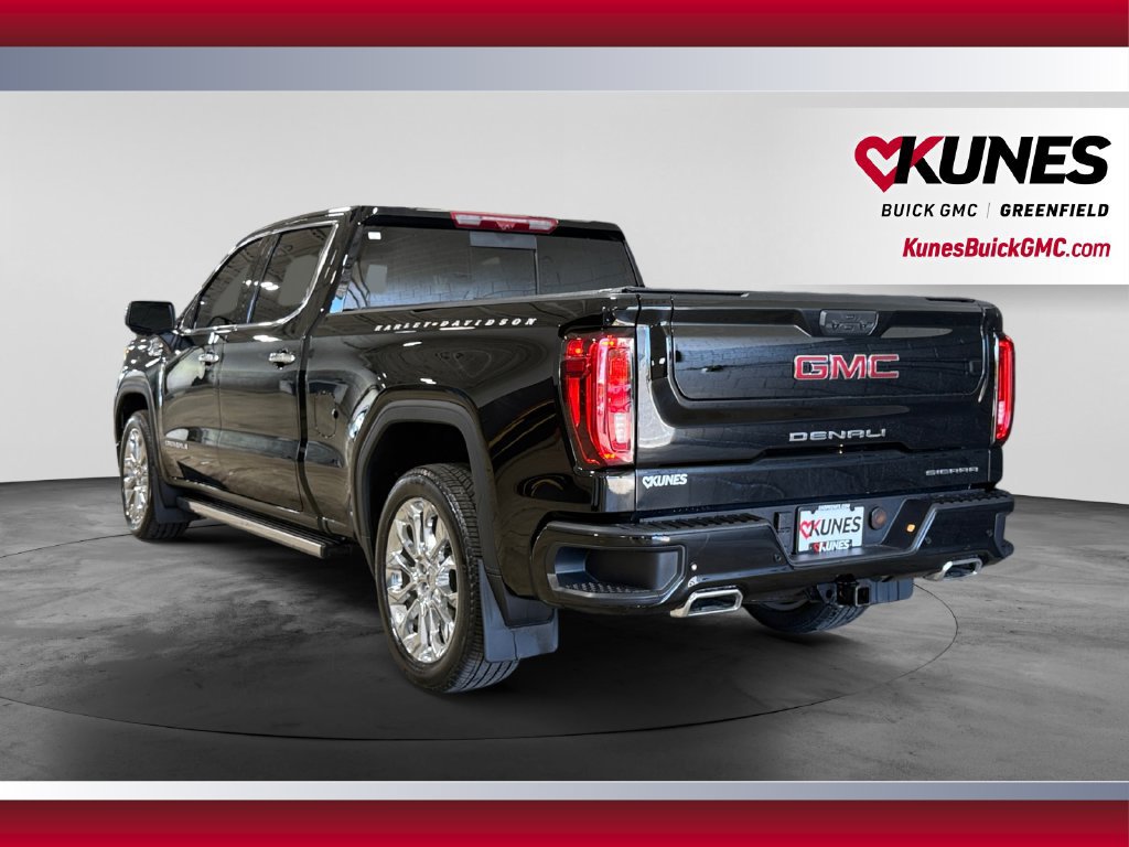 Used 2024 GMC Sierra 1500 Denali w/ Denali Reserve Package AWD/4WD image 8