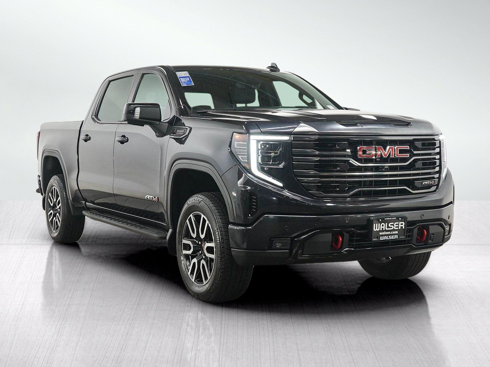 Used 2022 GMC Sierra 1500 AT4 w/ AT4 Premium Package AWD/4WD image 7