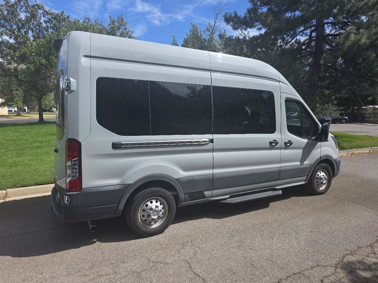 Used 2023 Ford Transit 350 XL AWD/4WD image 6
