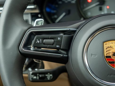 New 2026 Porsche Macan S image 29