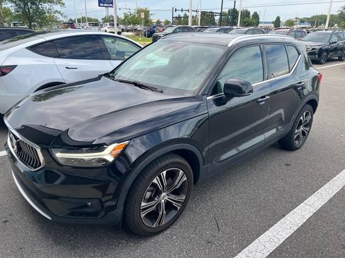 Used 2021 Volvo XC40 T5 Inscription w/ Advanced Package AWD/4WD image 1