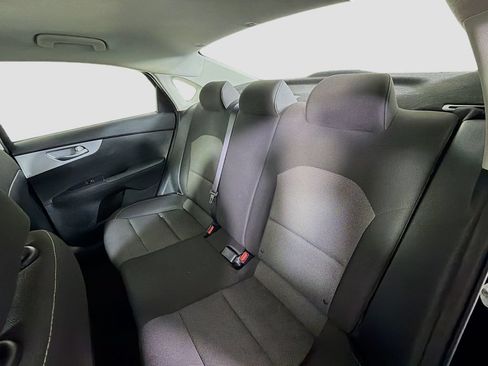 Used 2024 Kia Forte LXS FWD image 22