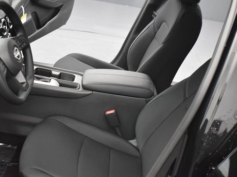 New 2025 Nissan Sentra S image 16