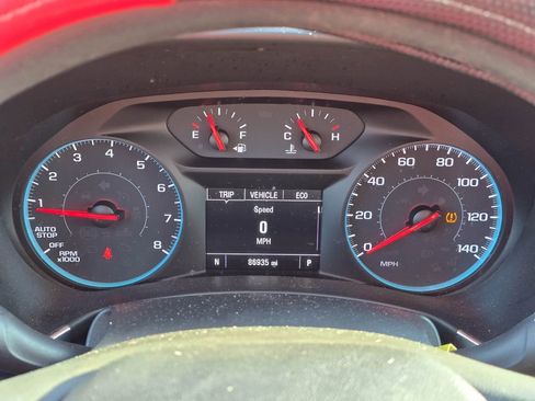 Used 2018 Chevrolet Equinox LS FWD image 23