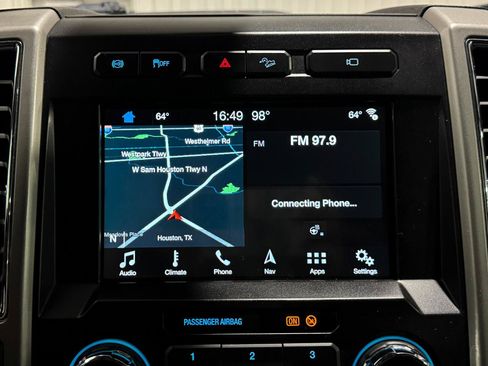 Used 2018 Ford F250 Lariat w/ Lariat Ultimate Package AWD/4WD image 9
