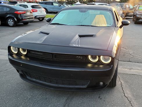 Used 2016 Dodge Challenger R/T w/ Blacktop Package image 25