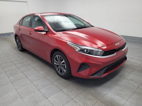 Used 2024 Kia Forte LXS FWD image 13