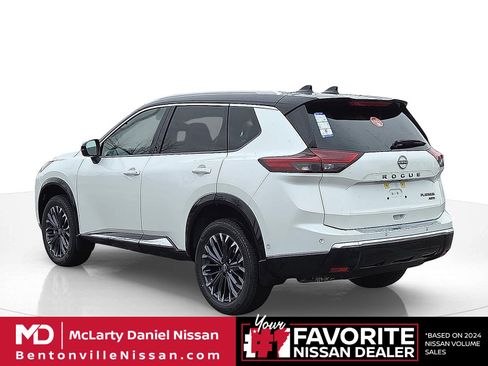 New 2026 Nissan Rogue Platinum w/ Tech Package AWD/4WD image 4
