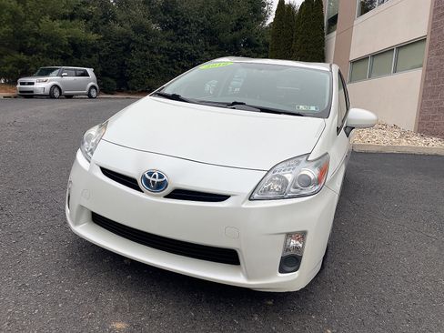 Used 2010 Toyota Prius Two FWD image 13