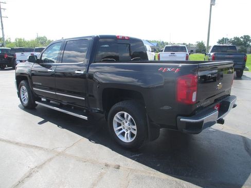 Used 2018 Chevrolet Silverado 1500 LTZ AWD/4WD image 9