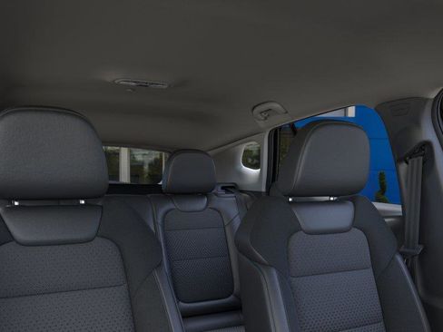 New 2026 Chevrolet Trax LT w/ Driver Confidence Package FWD image 25