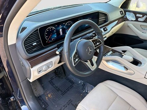 Used 2020 Mercedes-Benz GLE 350 4MATIC w/ AMG Line Exterior image 25