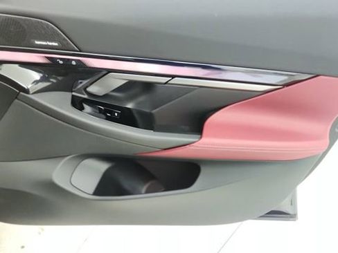 Used 2026 BMW 540i xDrive 540i xDrive image 25