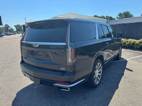 Used 2023 Cadillac Escalade ESV Premium Luxury Platinum AWD/4WD image 5