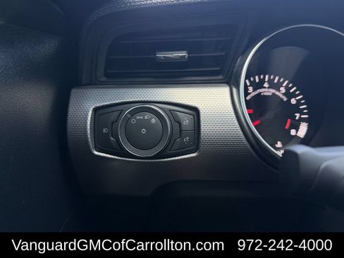 Used 2018 Ford Mustang GT RWD image 21