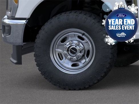 New 2026 Ford F250 XL w/ XL Off-Road Package image 17