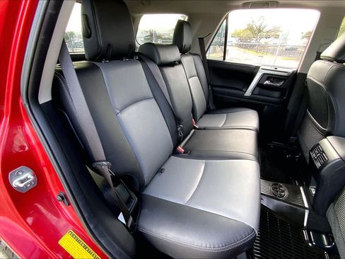 Used 2023 Toyota 4Runner SR5 Premium image 18