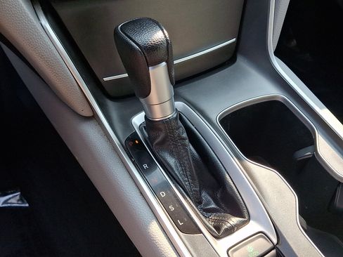 Used 2020 Honda Accord LX image 14