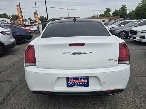 Used 2019 Chrysler 300 S w/ Safetytec Plus Group AWD/4WD image 13