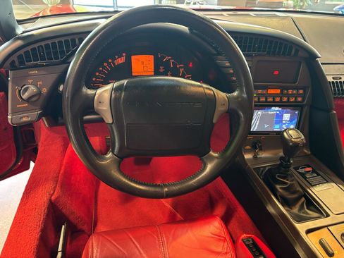 Used 1990 Chevrolet Corvette ZR-1 RWD image 29