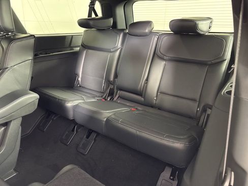 New 2026 Ford Expedition Max Platinum AWD/4WD image 30