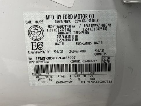 Used 2023 Ford Explorer XLT image 38