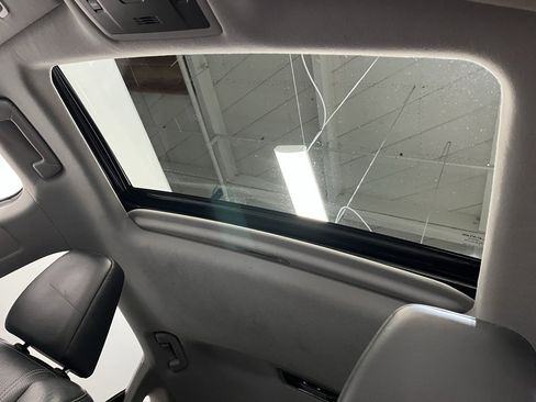 Used 2019 Lexus RX 450h AWD image 10