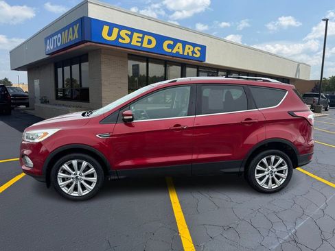 Used 2017 Ford Escape Titanium FWD image 8