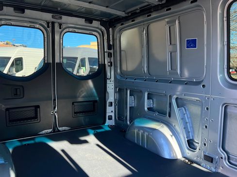 New 2026 Mercedes-Benz Sprinter 2500 image 19